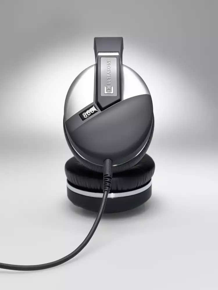 Ultrasone Performance 860
